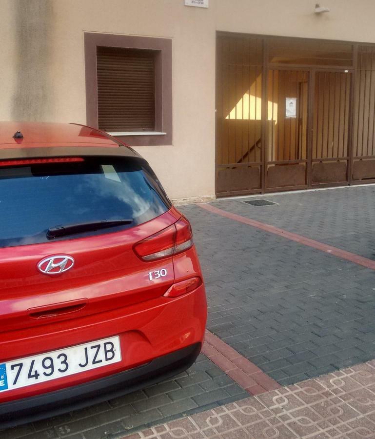 Apartamento Tranquilo Cerca De Buena Piscina Y Con Buen Aire Acondicionado Águilas Exterior foto